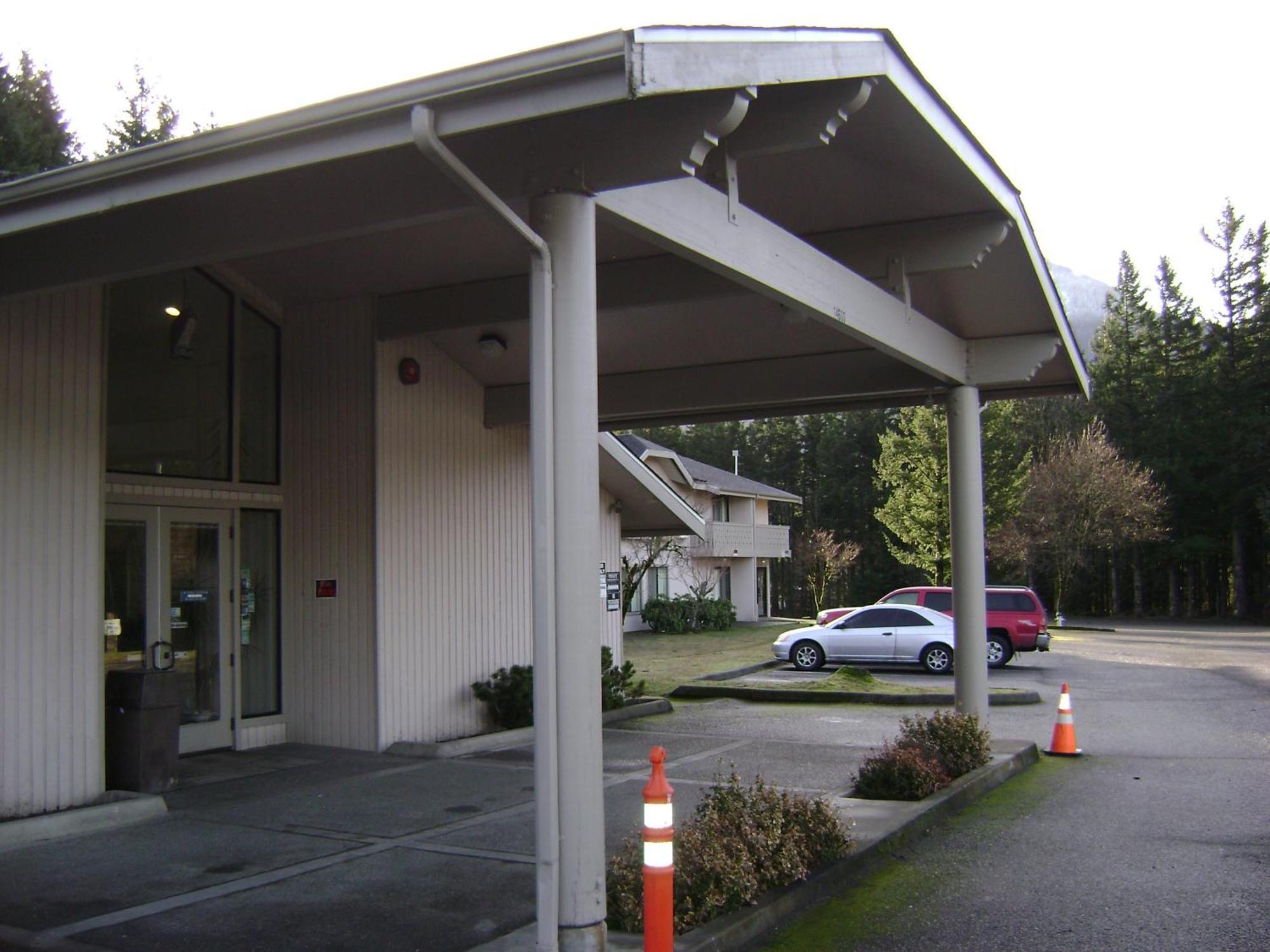 Edgewick Inn ノース・ベンド エクステリア 写真